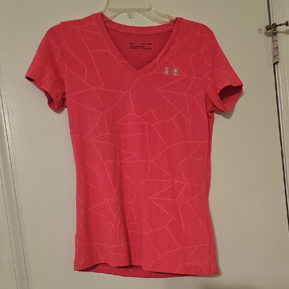 Under Armour Women's Pink V-Neck Top